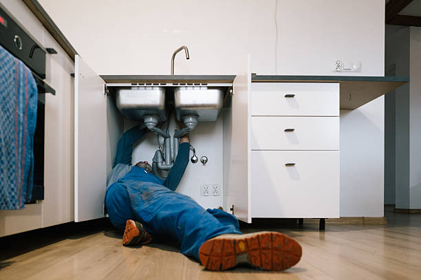 Professional Leak Detection technician working in Orange, TX